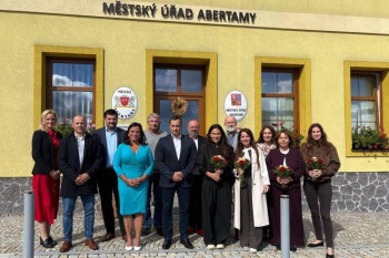 Rada Karlovarského kraje zamířila do Krušných hor