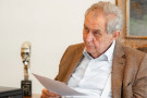 Nikdo vás sem nezval. Zeman připomněl Albertov a svá slova o migraci