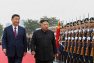 Kim Čong-un už není izolovaný. O jeho přízeň soupeří velmoci Kim Čong-un už není izolovaný. O jeho přízeň soupeří velmoci