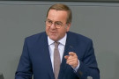 Německý ministr omylem odtajnil přesun nejnovějších houfnic Kyjevu Německý ministr omylem odtajnil přesun nejnovějších houfnic Kyjevu