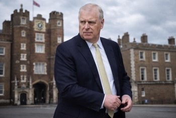 Zatčení králova bratra prince Andrewa odhaluje selhání britských elit