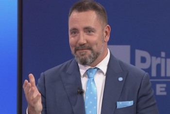 Bouře kolem diplomky. Nešvar českého mainstreamu, říká Buzek