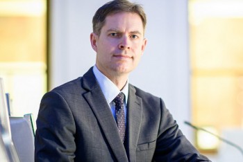 Trump zpochybnil NATO. Dostál varuje před tvrdou realitou