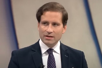 Naděje v průmyslu, ale nejistota v peněženkách, míní Kovanda